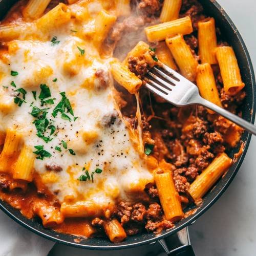 Cheesy Chipotle Beef and Chorizo Pasta  A Flavorful Comfort Dish!